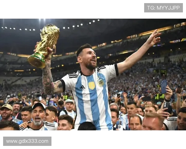 梅西世界杯冠军数据解析：关键表现如何完成历史突破