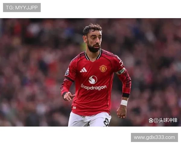 曼联成绩有所改善,但问题持续积累,真实状态面临考验 曼联成绩有所改善,但问题持续积累,真实状态面临考验