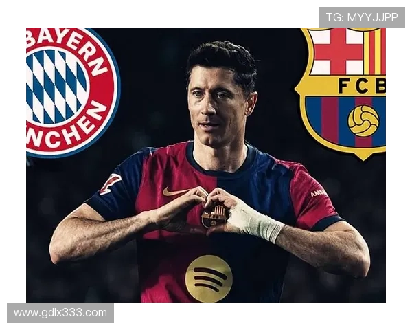 莱万多夫斯基欧冠8比2巴萨表现解析：巅峰统治力如何体现