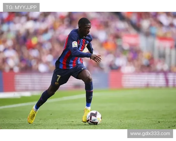 杜埃与登贝莱:突破能力与进攻效率对比分析 杜埃与登贝莱:突破能力与进攻效率对比分析