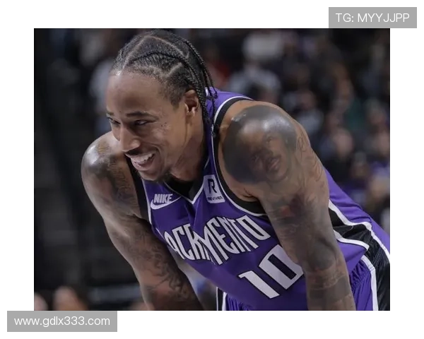 德罗赞中距离杀伤主导进攻，效率超越同位置得分手